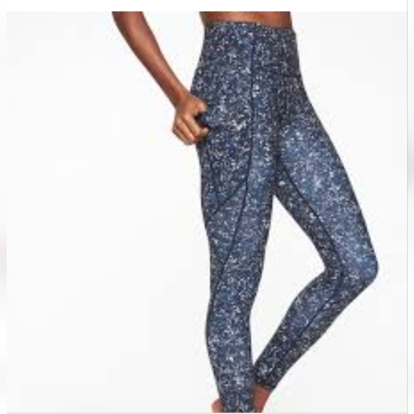 athleta salutation stash pocket legging / tight - Picture 3 of 7